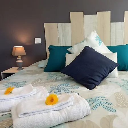 D'hotes & La Des Raspes - Adults Only *